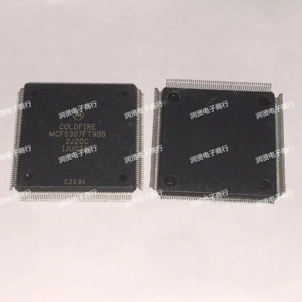 1PCS MCF5307FT90B QFP Brand new original IC chip