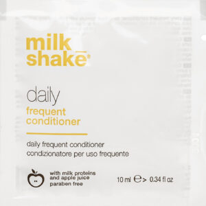 Der Milk Shake Daily Frequent Conditioner gibt dem Haar die Feuchtigkeit