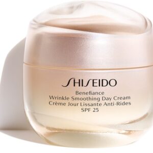 Shiseido Benefiance Wrinkle Smoothing Day Cream SPF25 50 ml